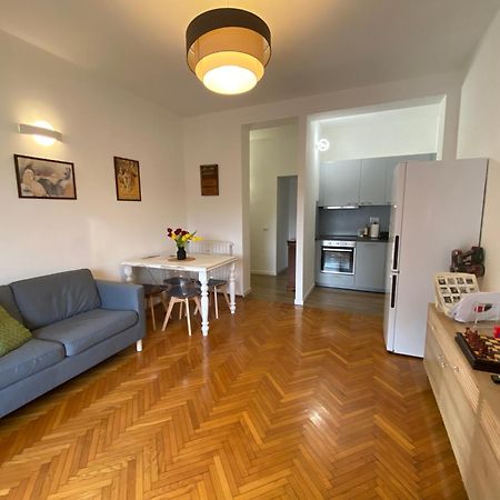Daniela'S Spazioso Appartamento Ai Navigli Milano Exterior foto